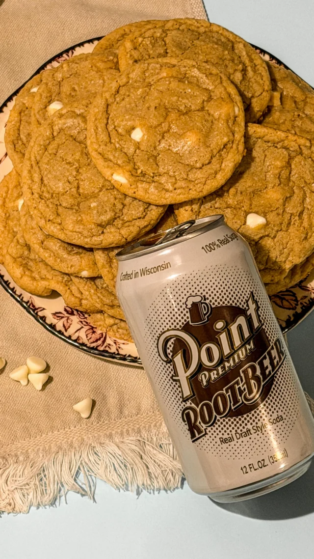 Point Root Beer cookies! Comment “root beer” to get this one sent to your inbox! 

#centralwisconsin #stevenspoint #wisconsin