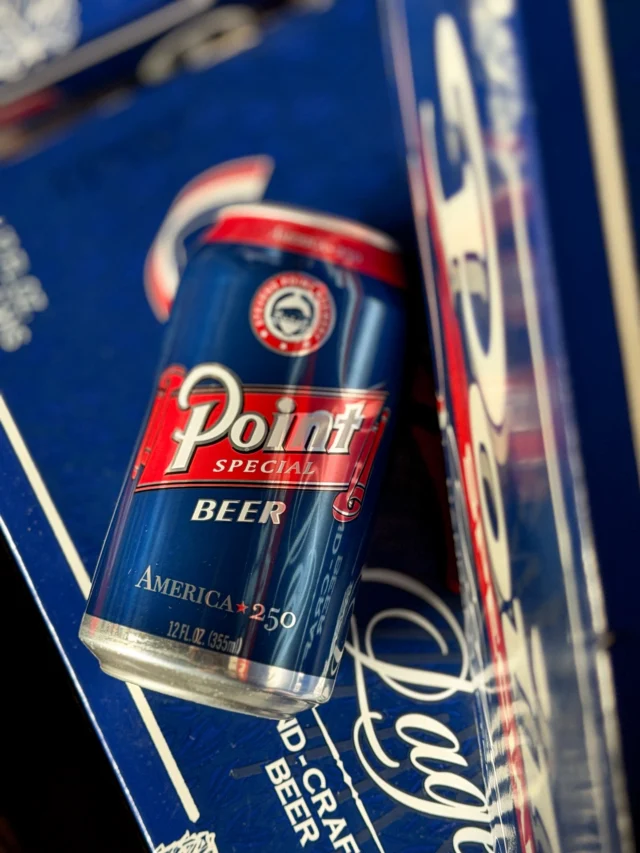 The American 250 throwback can is here!! Stock up for 4th of July to celebrate 250 years in style! 

#fourthofjuly #america #american250 #lager